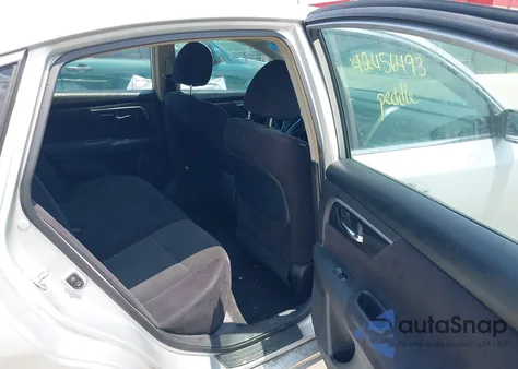 2013 Nissan Altima 2.5 S из США, поврежденный, VIN 1N4AL3APXDC204095